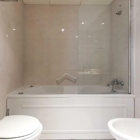 Expo Prestige By Homing Apartment